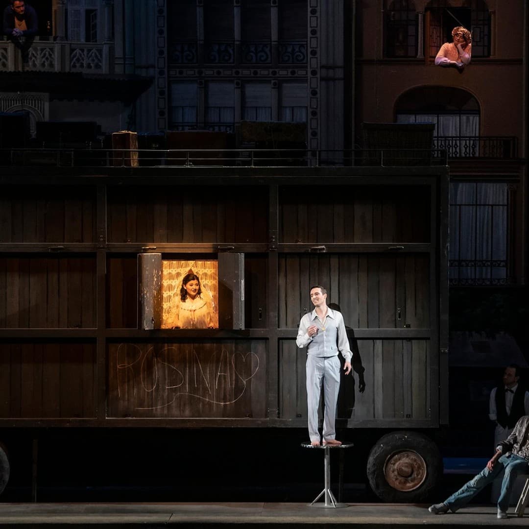 Aigul Akhmetshina as Rosina, Juan de Dios Mateos as Almaviva, Samuel Dale Johnson as Figaro
Bettina Stöß