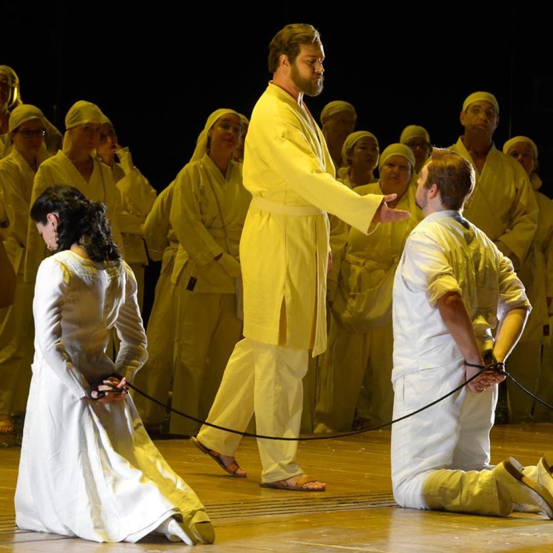 Elena Tsallagova as Pamina, Tobias Kehrer as Sarastro, Attilio Glaser as Tamino
Bettina Stöß