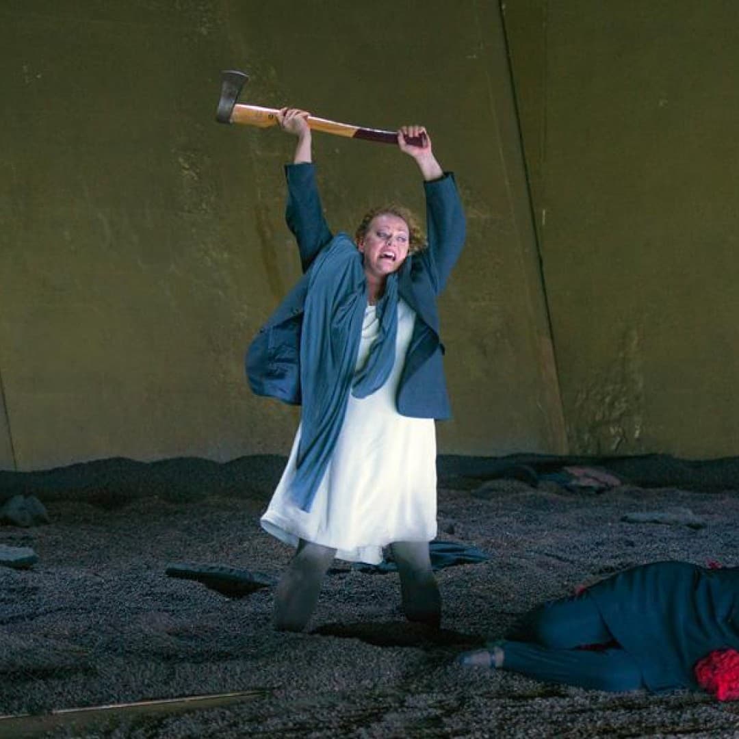 Waltraud Meier as Klytämnestra, Catherine Foster as Elektra
Bettina Stöß