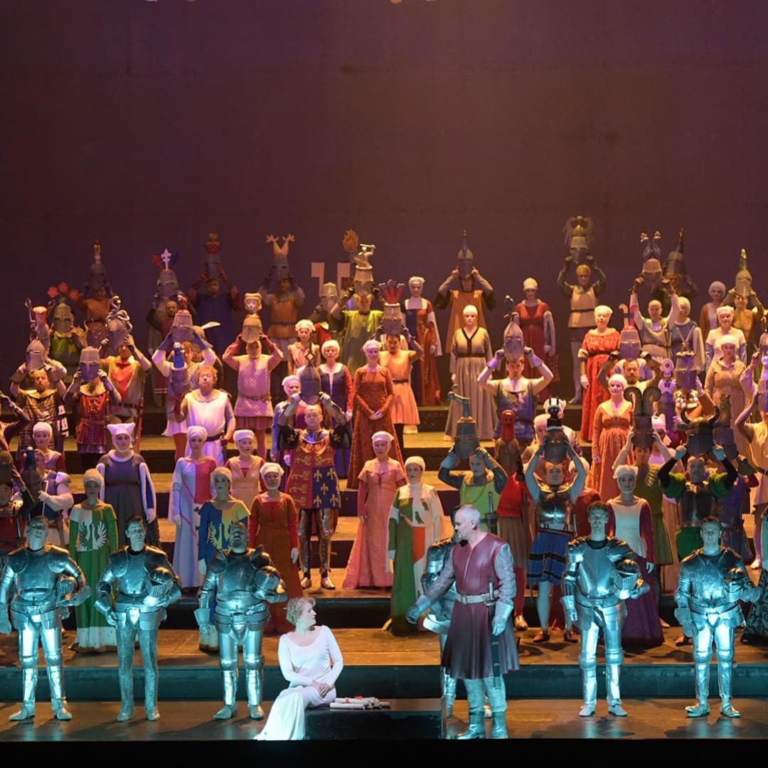 Clemens Bieber as Walther, Markus Brück as Wolfram, Gideon Poppe as Heinrich, Andrew Harris as Reinmar, Emma Bell as Elisabeth, Albert Pesendorfer as Landgraf Hermann et al.; Chorus of the Deutsche Oper Berlin
Bettina Stöß