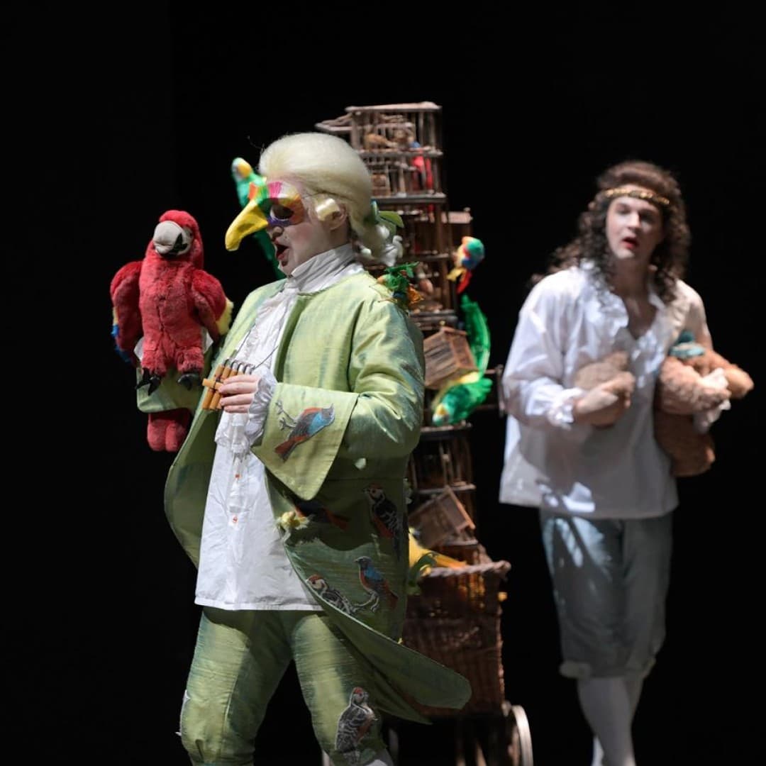 Philipp Jekal as Papageno, Matthew Newlin as Tamino
Bettina Stöß